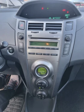 Toyota Yaris 1.3 Бензин - 9999 лв. / 5112.41 € - 10805962 9
