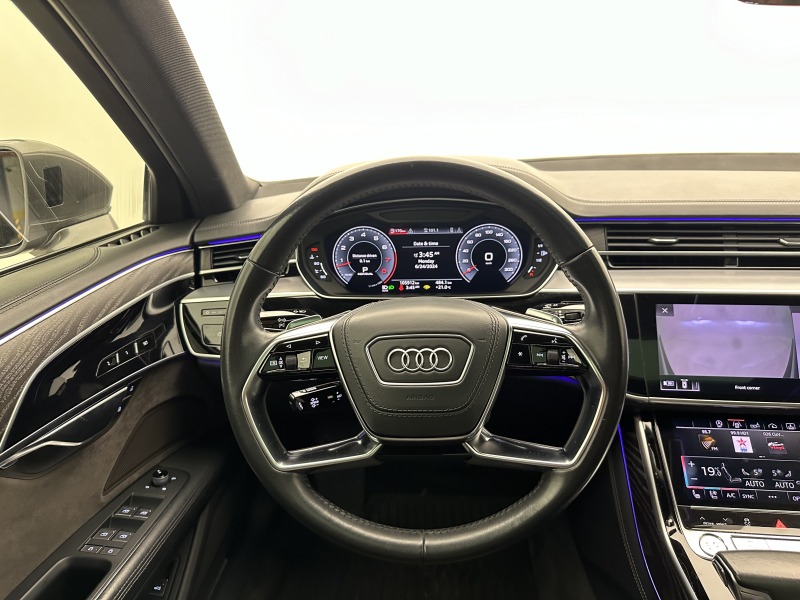 Audi A8 LONG* QUATTRO * TV X 3, снимка 11 - Автомобили и джипове - 46363411