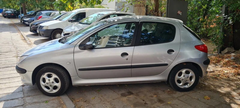 Peugeot 206, снимка 2 - Автомобили и джипове - 46942455