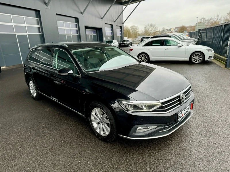 VW Passat 2.0TDI* Elegance* КАМЕРА* Matrix* ACC* Alcantare, снимка 3 - Автомобили и джипове - 48746241