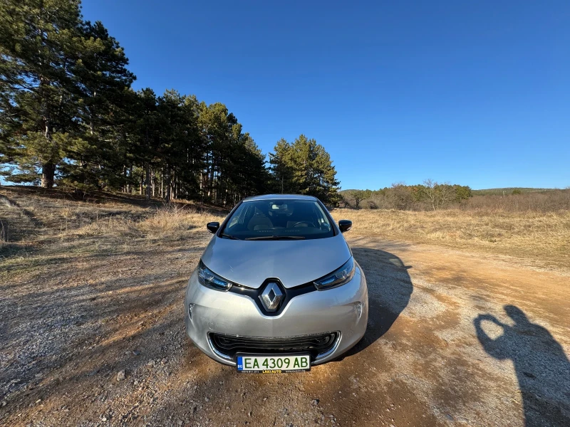 Renault Zoe, снимка 5 - Автомобили и джипове - 49009624