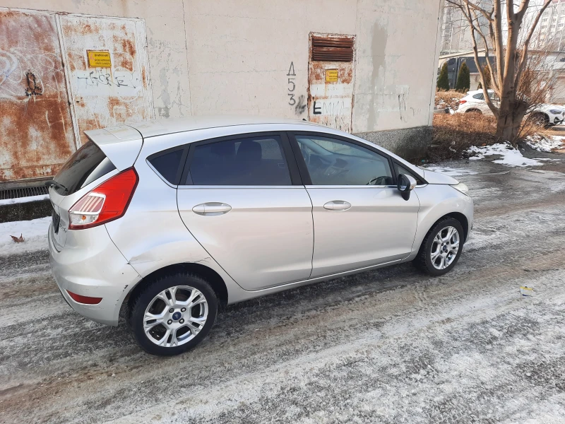 Ford Fiesta 1.4i газ, снимка 11 - Автомобили и джипове - 49590303