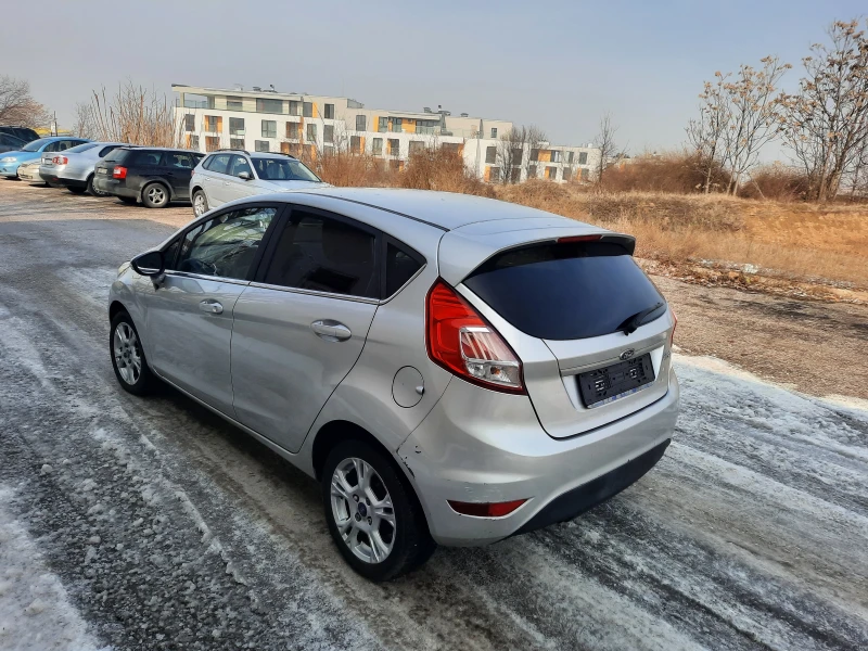 Ford Fiesta 1.4i газ, снимка 6 - Автомобили и джипове - 49590303