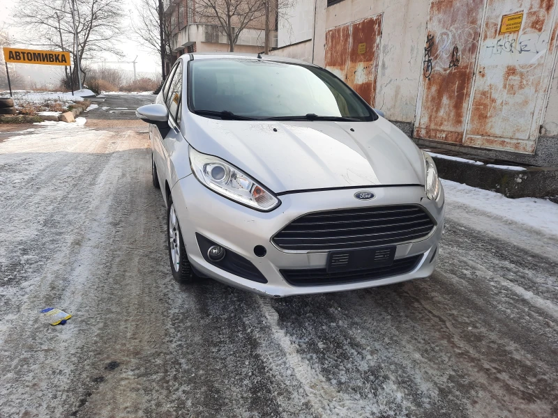 Ford Fiesta 1.4i газ, снимка 2 - Автомобили и джипове - 49590303