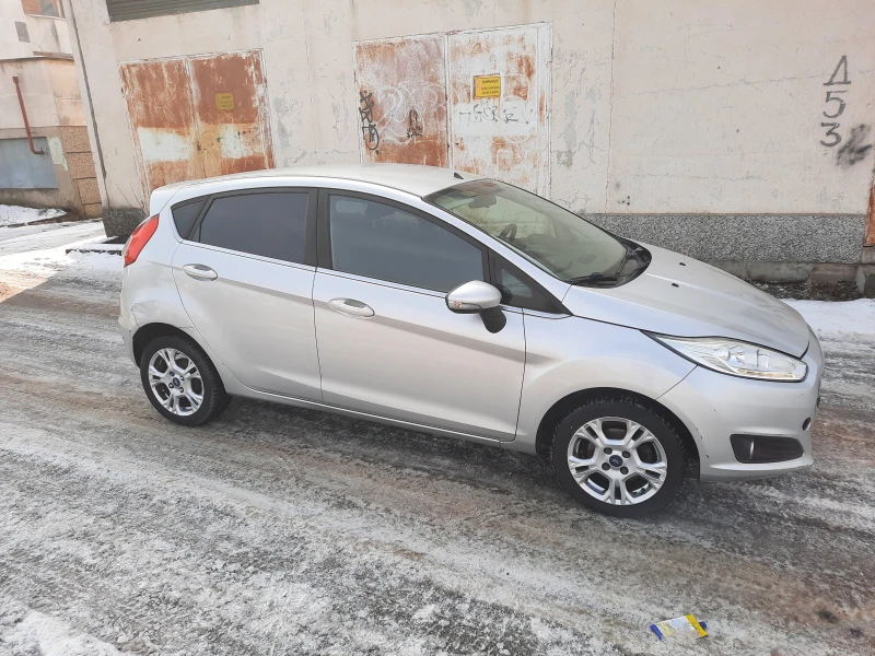 Ford Fiesta 1.4i газ, снимка 13 - Автомобили и джипове - 49590303