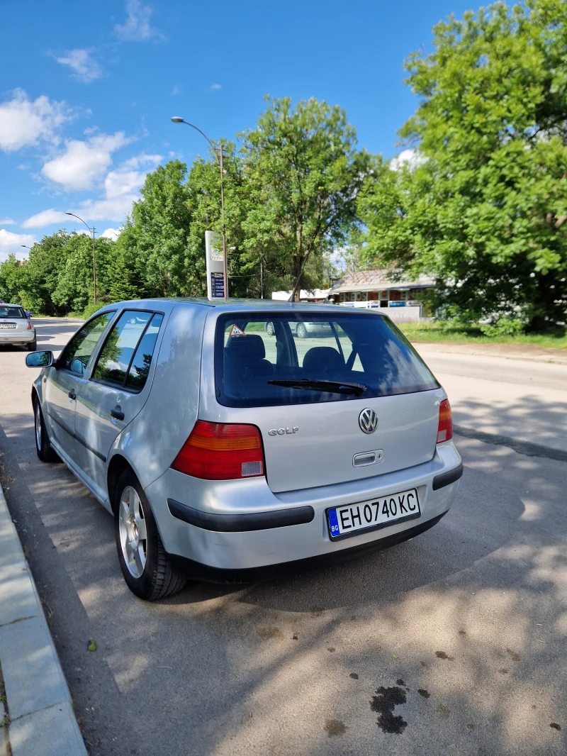 VW Golf * ГАЗ* Обслужен, снимка 5 - Автомобили и джипове - 52532433
