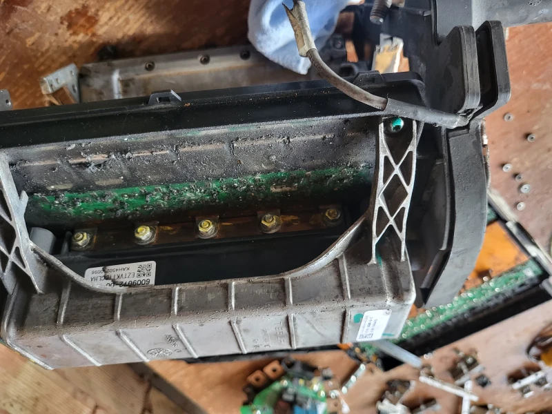 Mercedes-Benz B 250 Двигател bms Mercedes b250 elektrik draive, снимка 3 - Автомобили и джипове - 52758473