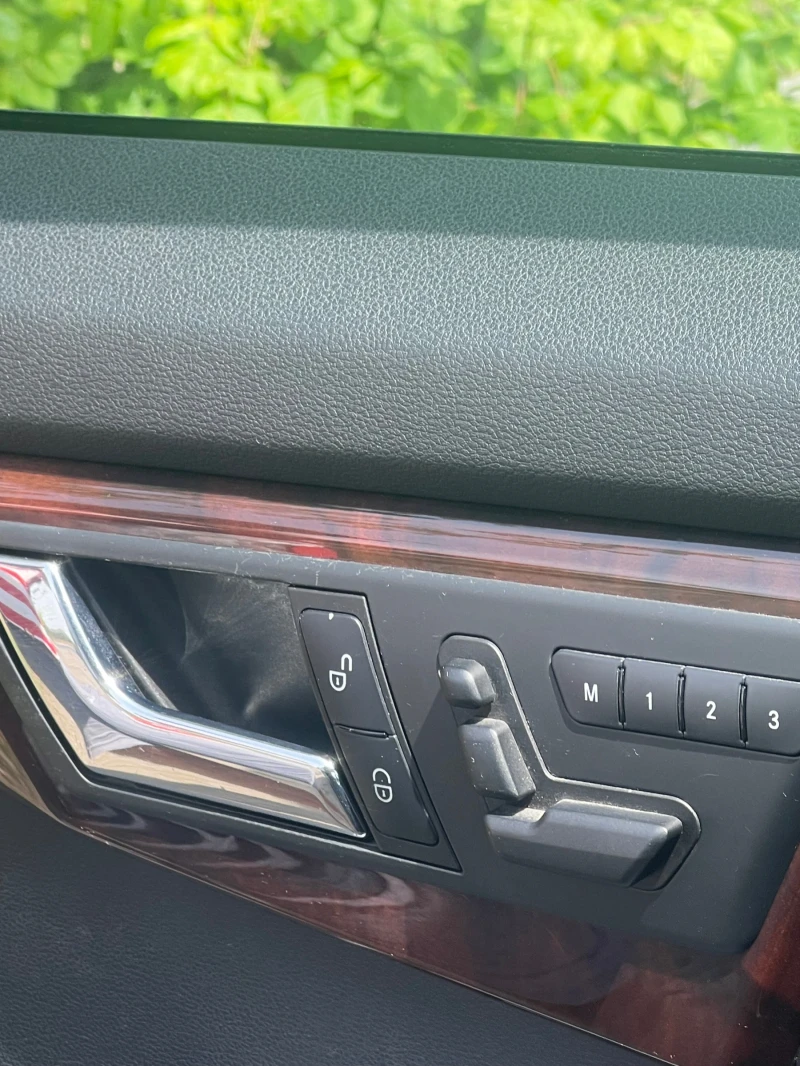 Mercedes-Benz CLK 350, снимка 3 - Автомобили и джипове - 51632088