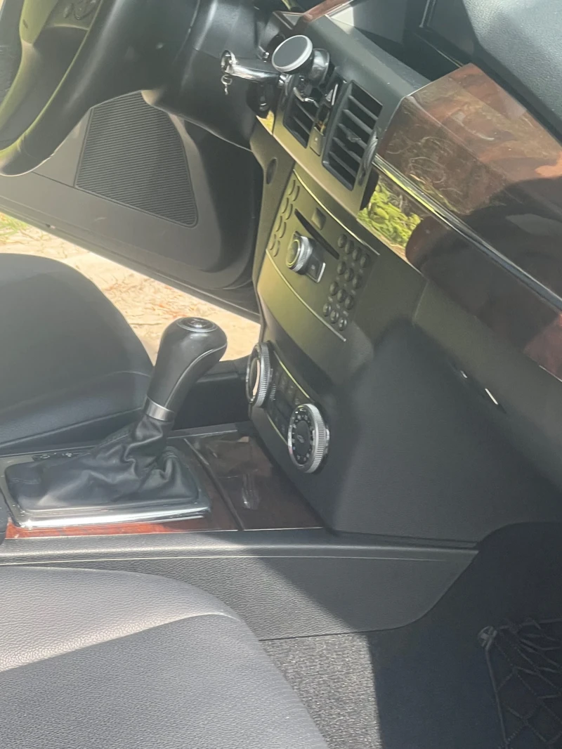 Mercedes-Benz CLK 350, снимка 5 - Автомобили и джипове - 51632088