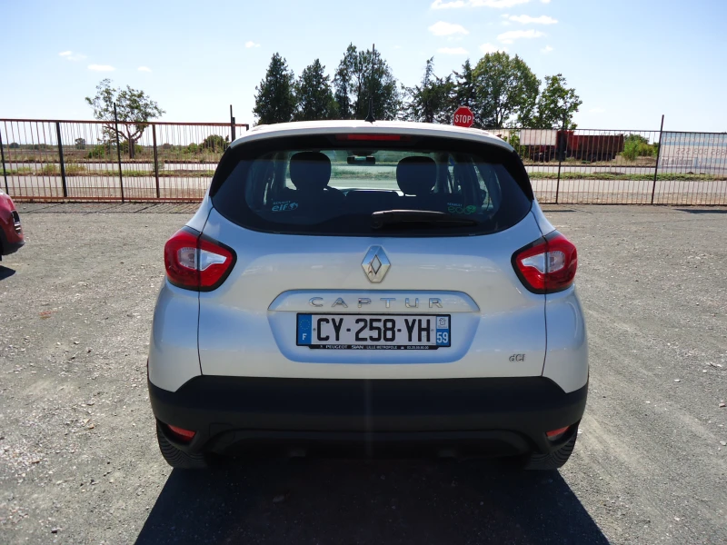 Renault Captur 1.5 DCI ФРАНЦИЯ, снимка 6 - Автомобили и джипове - 51768829