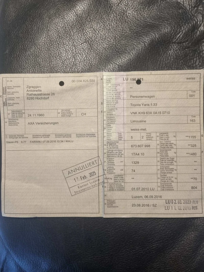 Toyota Yaris 1.3 Бензин, снимка 13 - Автомобили и джипове - 51820850