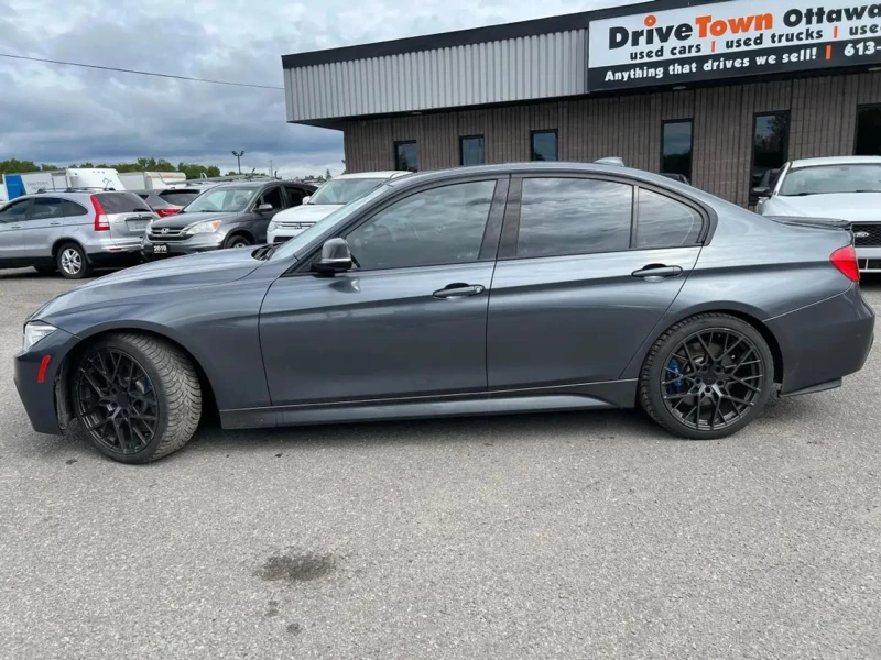 BMW 335 Подгрев* Harman Kardon* HeadUp* M packet, снимка 2 - Автомобили и джипове - 52317734