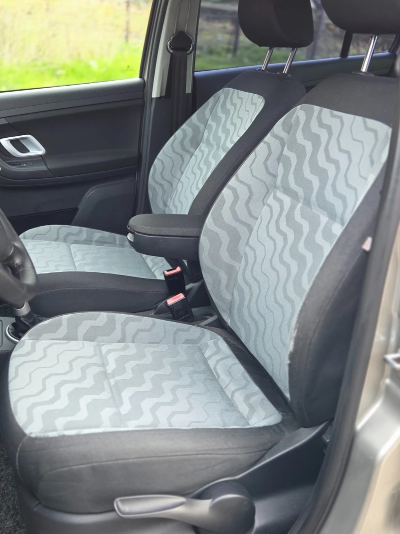 Skoda Fabia 1.2i Газов инж., снимка 8 - Автомобили и джипове - 52628420