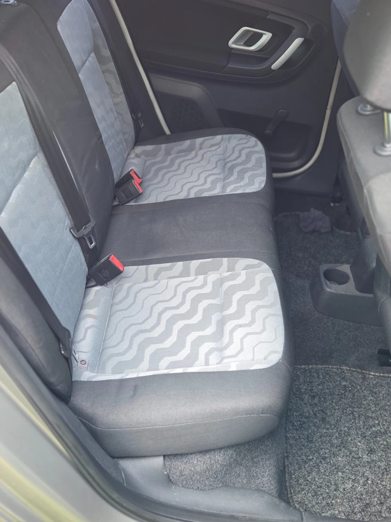 Skoda Fabia 1.2i Газов инж., снимка 10 - Автомобили и джипове - 52628420