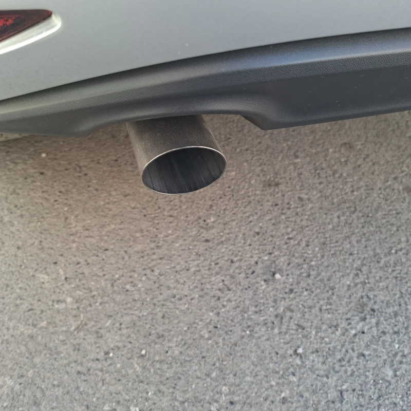 VW Golf 1.6 tdi-105 к.с., снимка 6 - Автомобили и джипове - 52751563