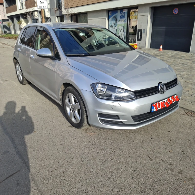 VW Golf 1.6 tdi-105 к.с., снимка 2 - Автомобили и джипове - 52751563