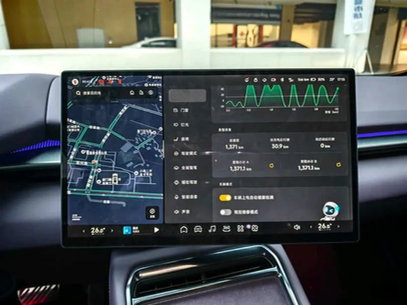 Xpeng P7 all-wheel drive high-performance Ultra 620km , снимка 7 - Автомобили и джипове - 52852146