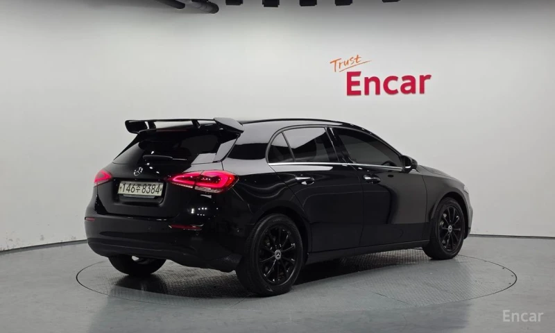 Mercedes-Benz A 220, снимка 2 - Автомобили и джипове - 52962233