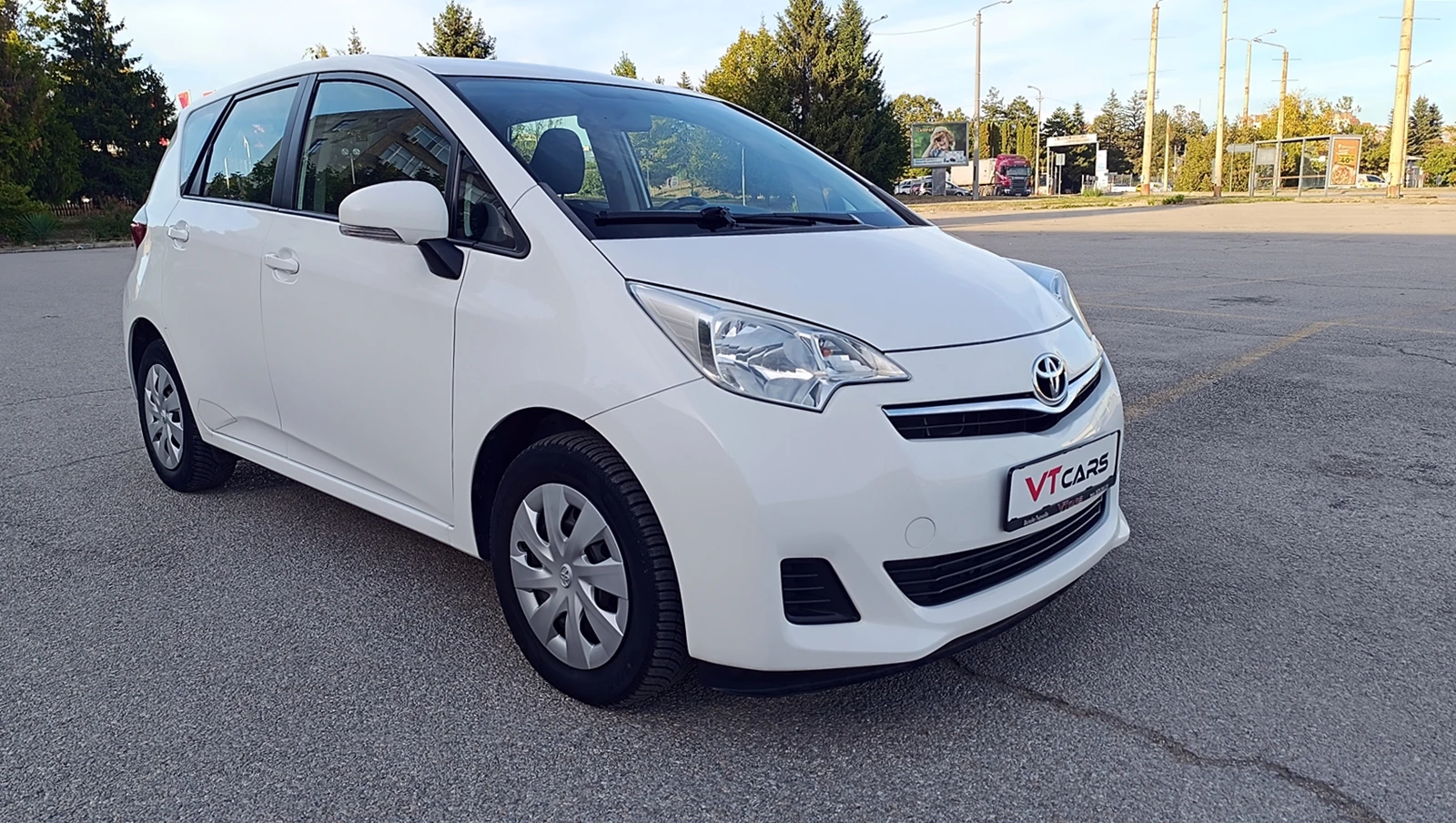 Toyota Verso S 1.33i - изображение 7