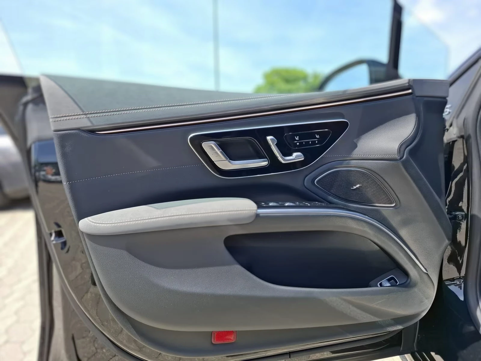 Mercedes-Benz EQS 450+ /ELECTRIC-ART/333HP/PANO/360/DIGI/KLESS/332f - изображение 9