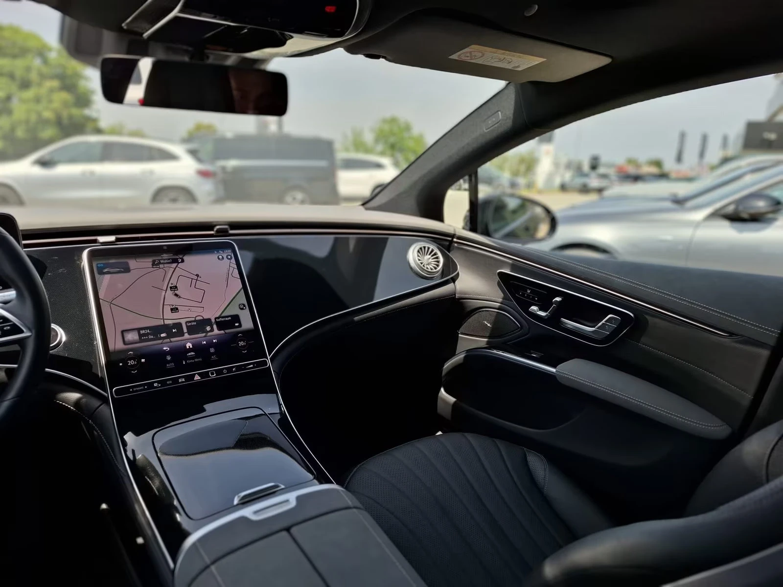 Mercedes-Benz EQS 450+ /ELECTRIC-ART/333HP/PANO/360/DIGI/KLESS/332f - изображение 8