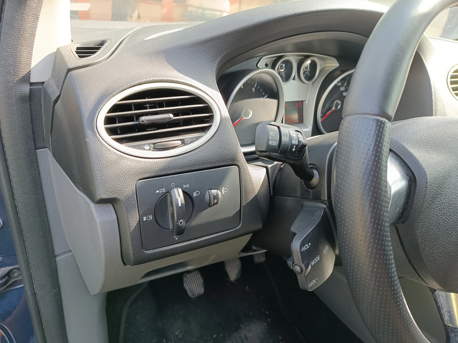 Ford Focus  - изображение 6