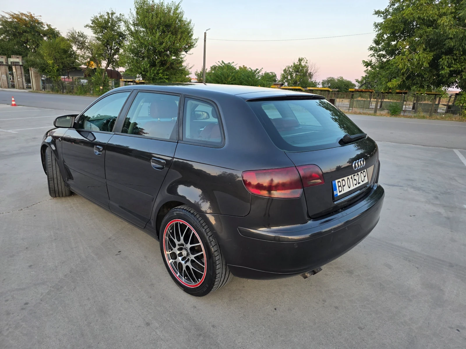 Audi A3 Sportback DSG - изображение 7