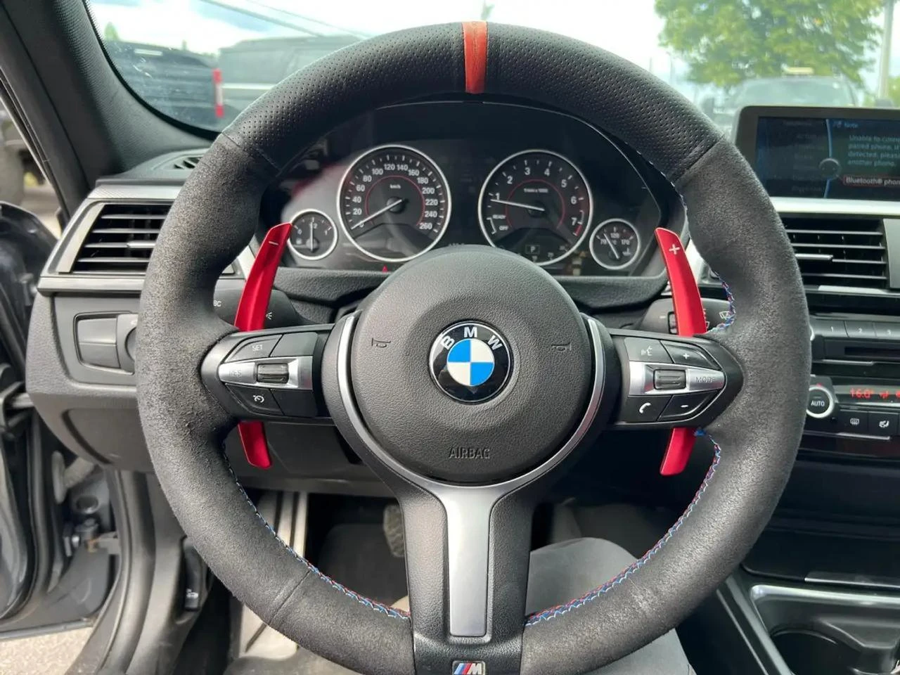 BMW 335 * Harman Kardon* HeadUp* M packet | Mobile.bg   11