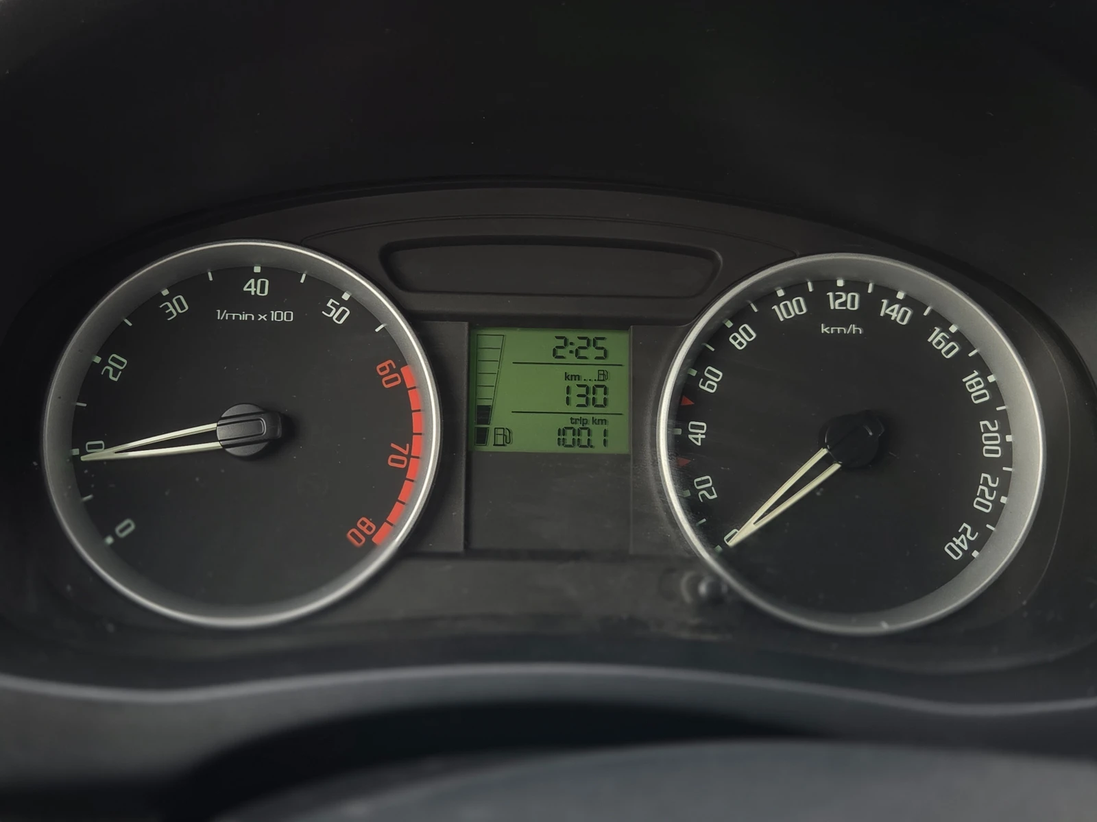 Skoda Fabia 1.2i  . | Mobile.bg   13