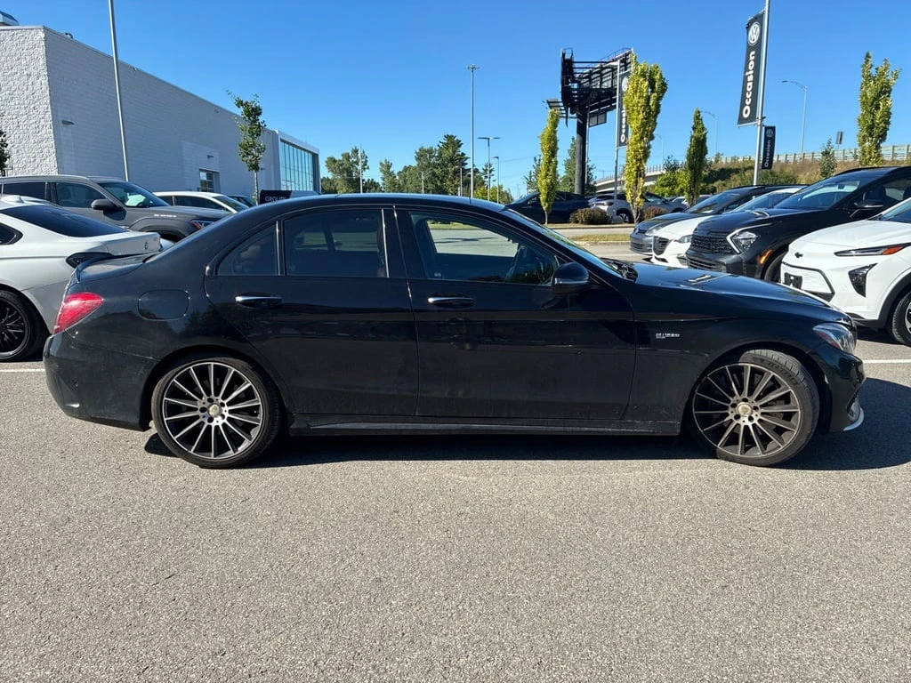 Mercedes-Benz C 43 AMG 4dr Sdn 4MATIC  CARFAX - изображение 3