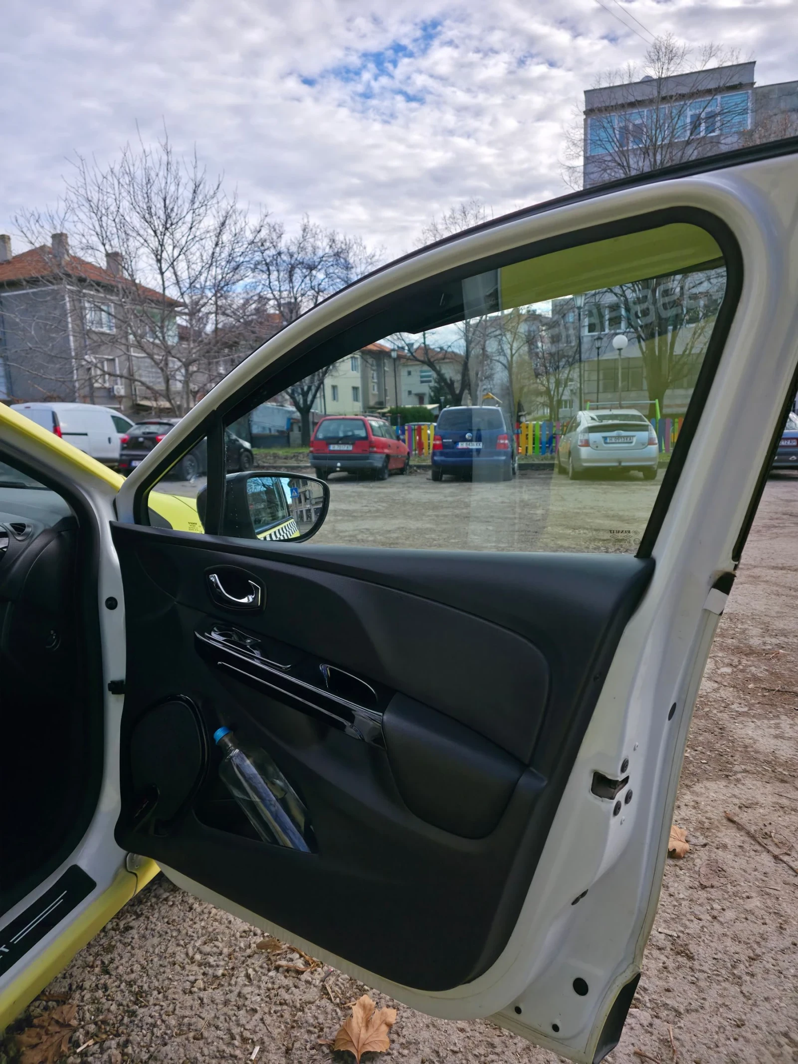 Renault Clio 0.9 TCe | Mobile.bg � ����������� 11