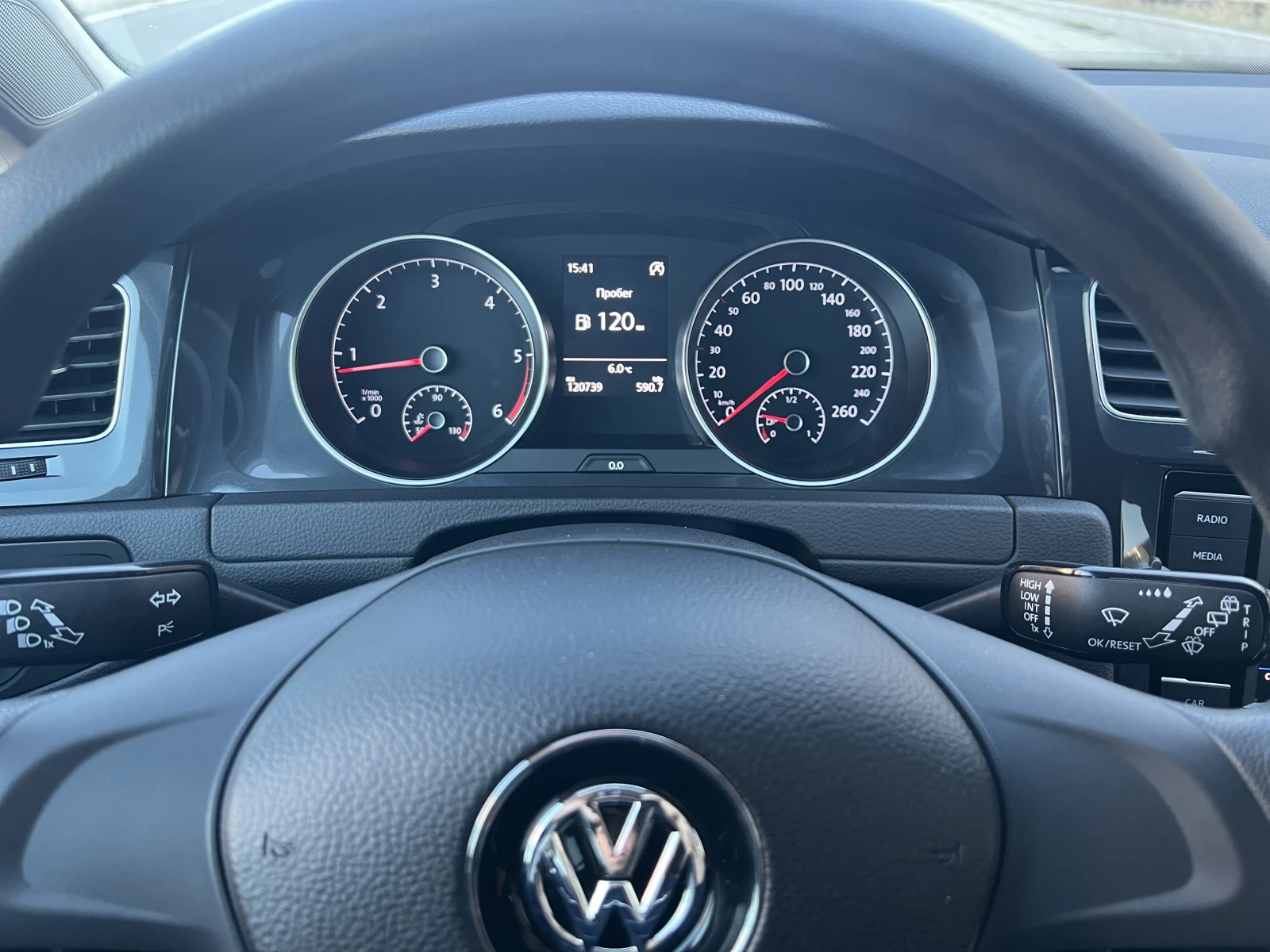 VW Golf 1.6TDI/116�.�./5MT/N1 | Mobile.bg � ����������� 12