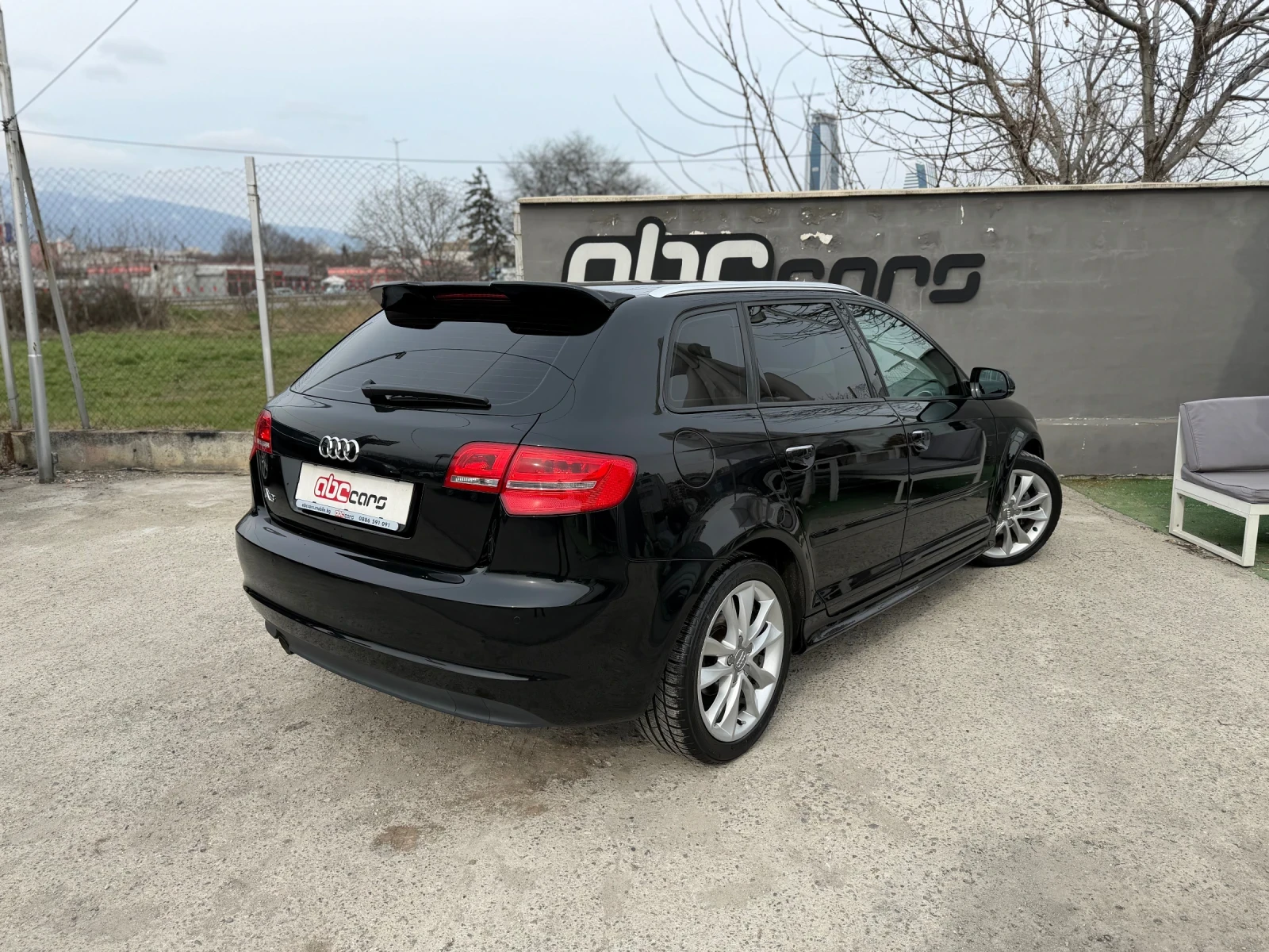 Audi A3 2.0TDI Facelift S-tronic Led, снимка 4 - Автомобили и джипове - 53923414