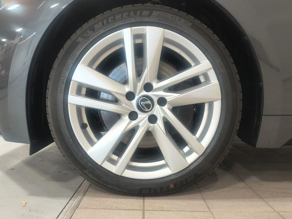 Lexus IS 300 Premium AWD* АвтоКреди* (ЦЕНА ДО БГ), снимка 7 - Автомобили и джипове - 53952208