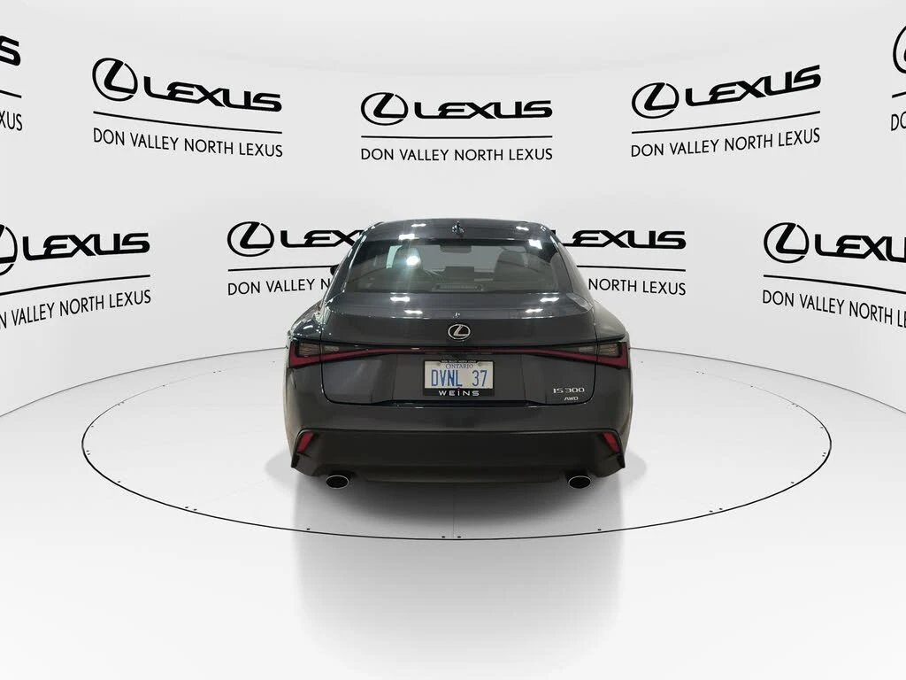 Lexus IS 300 Premium AWD* АвтоКреди* (ЦЕНА ДО БГ), снимка 4 - Автомобили и джипове - 53952208