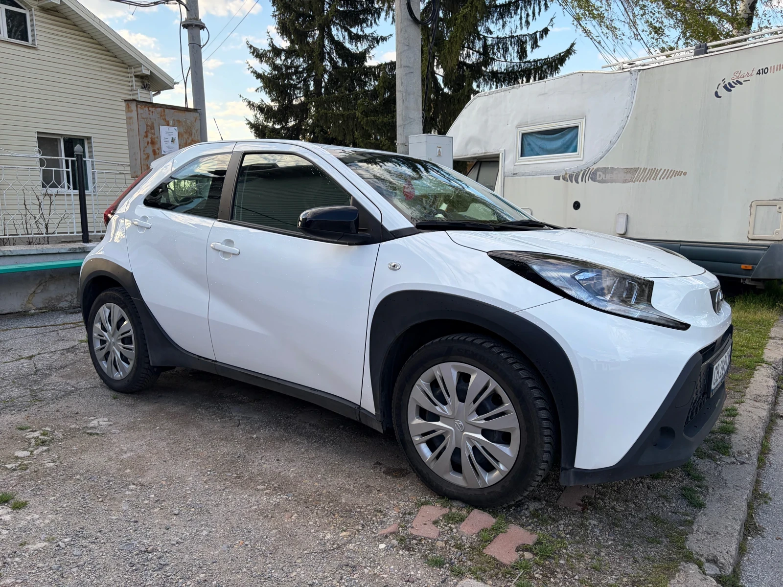 Toyota Aygo Play, снимка 4 - Автомобили и джипове - 54358373