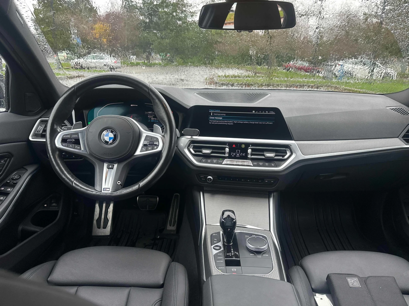 BMW 330 M* xDrive* 44k* м.Точки* Камера* Virtual* Ambient, снимка 8 - Автомобили и джипове - 54394848