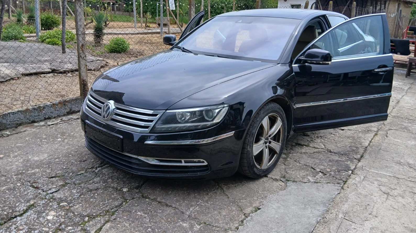 VW Phaeton