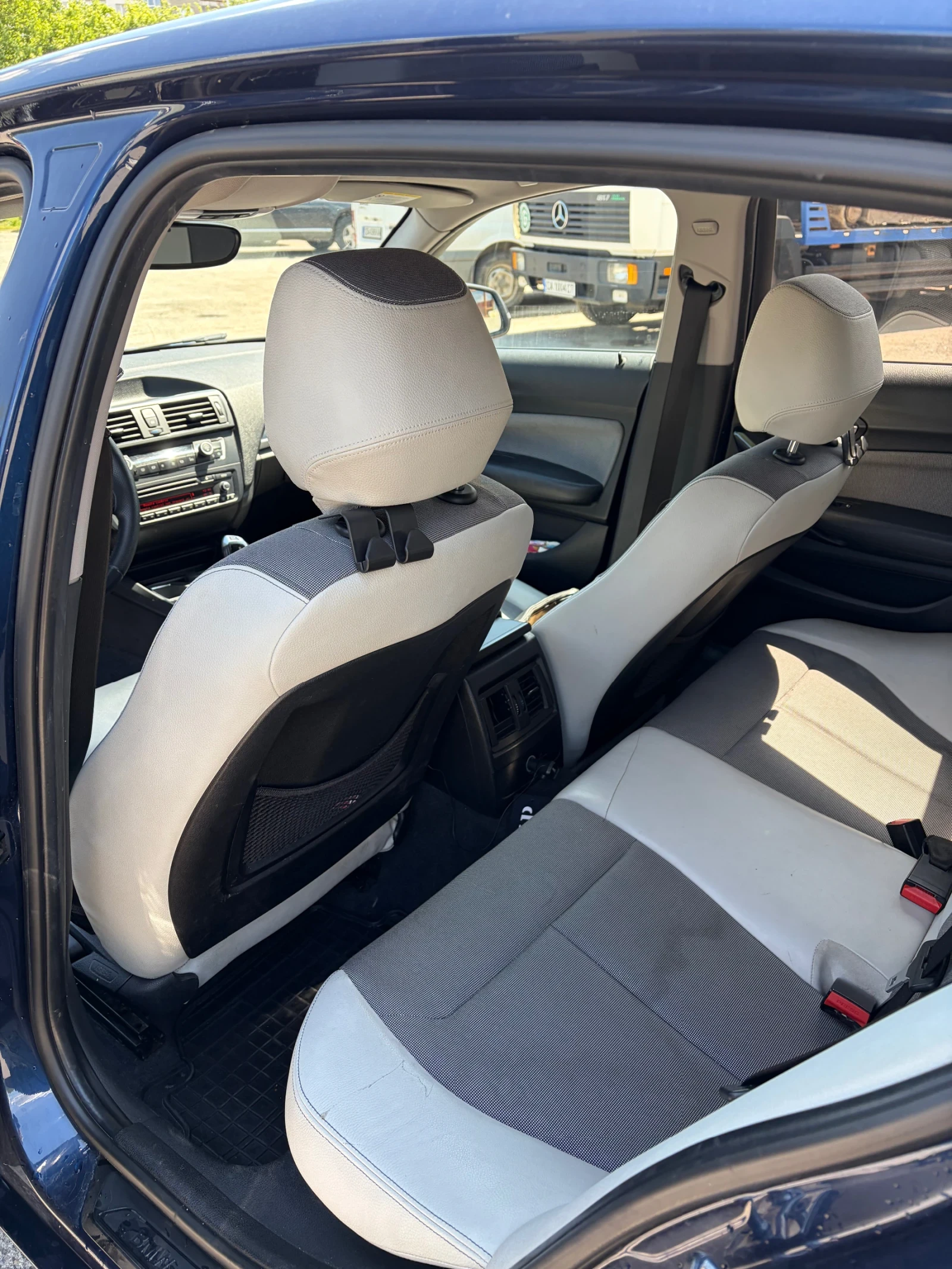 BMW 118 Urban, снимка 11 - Автомобили и джипове - 54492565
