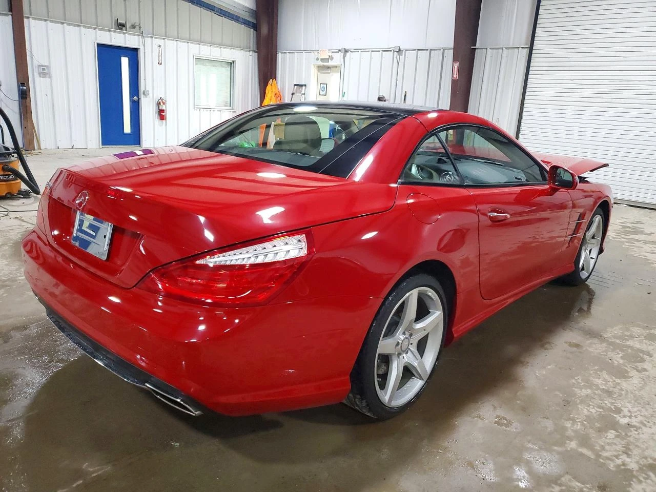 Mercedes-Benz SL 500 550* КОЖА* ПОДГРЕВ* ОБДУХВАНЕ* ПАНОРАМА, снимка 6 - Автомобили и джипове - 54831100