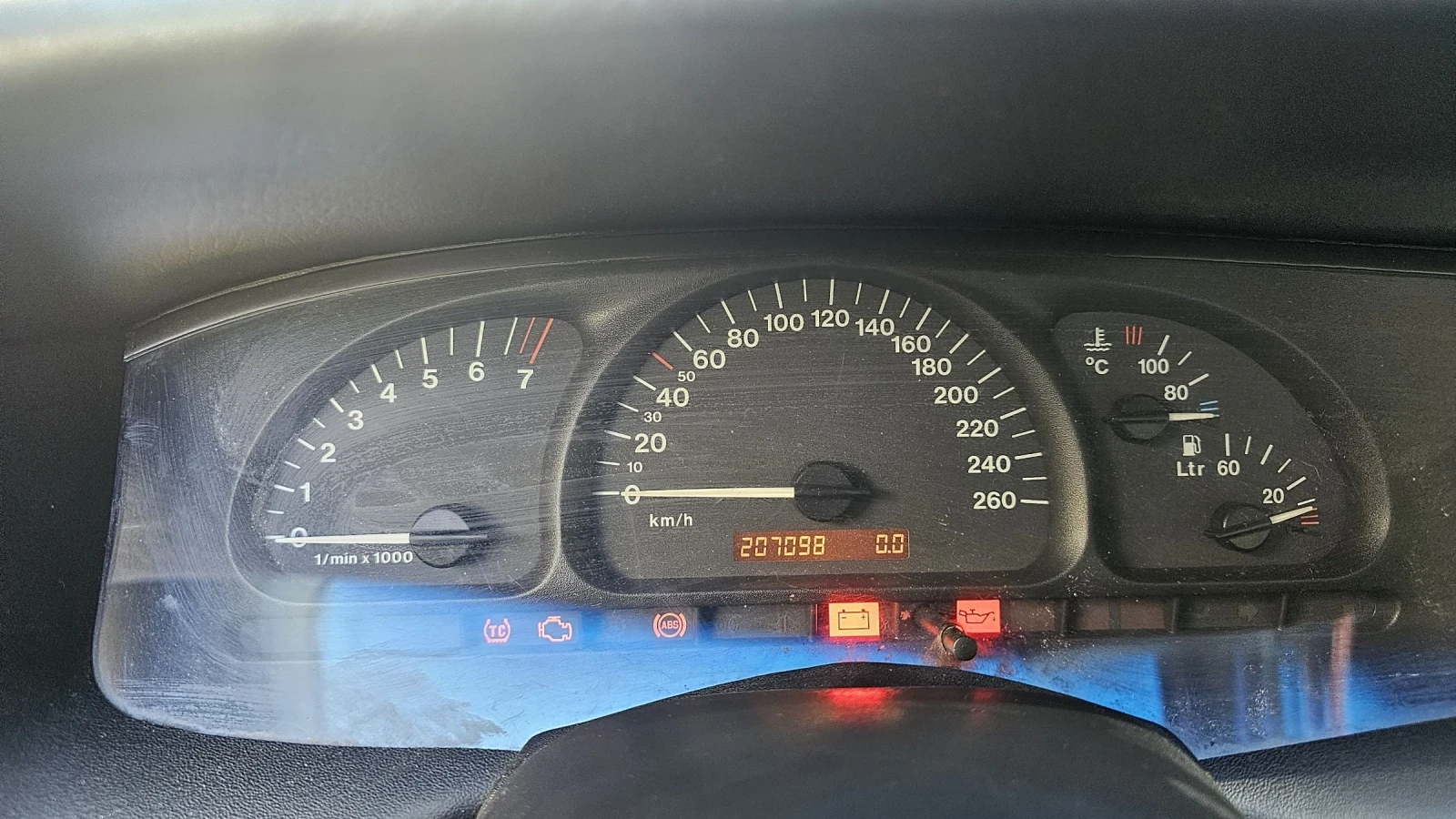 Opel Vectra 2.0, снимка 5 - Автомобили и джипове - 54909087