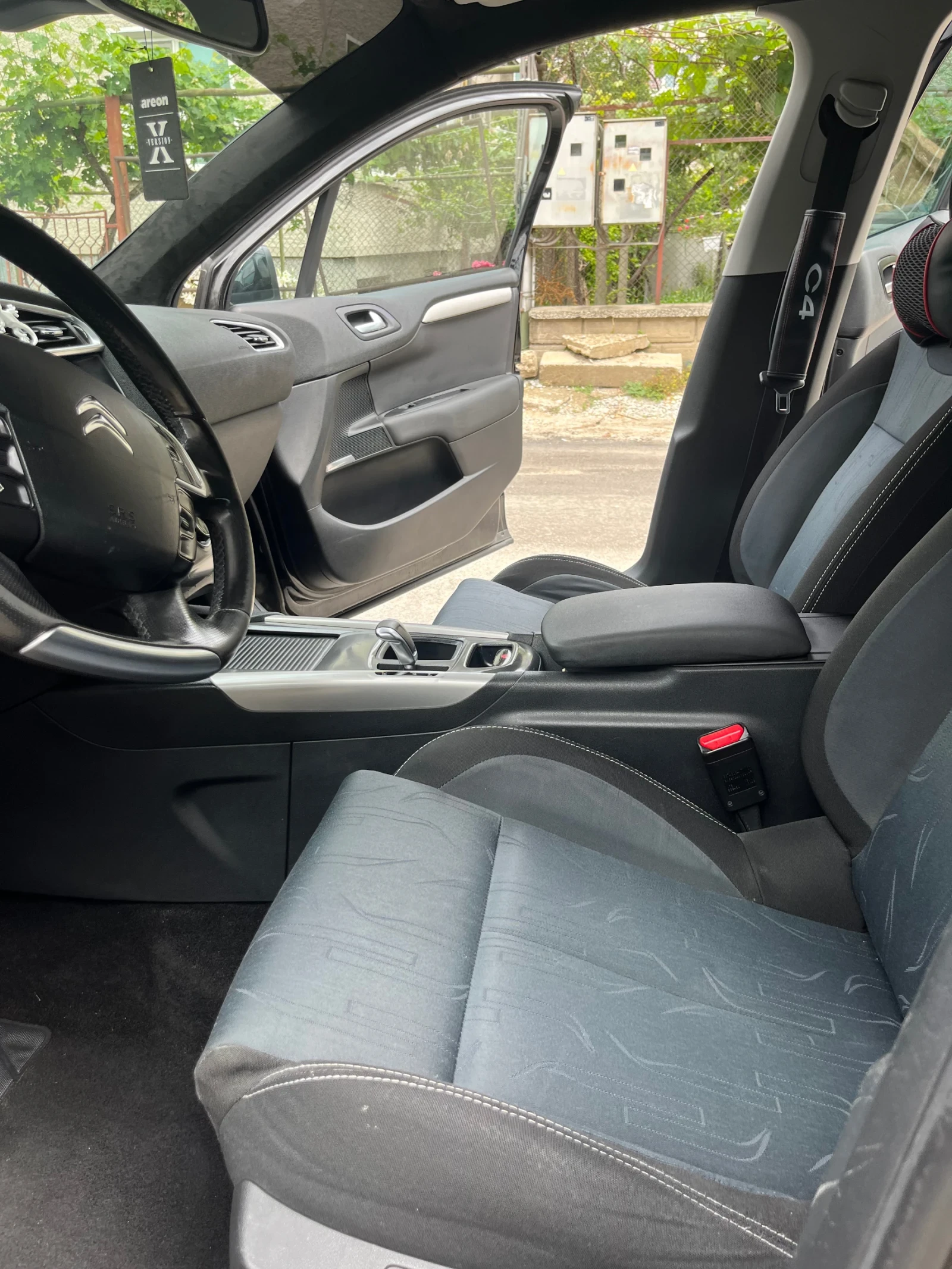 Citroen C4, снимка 7 - Автомобили и джипове - 54970250