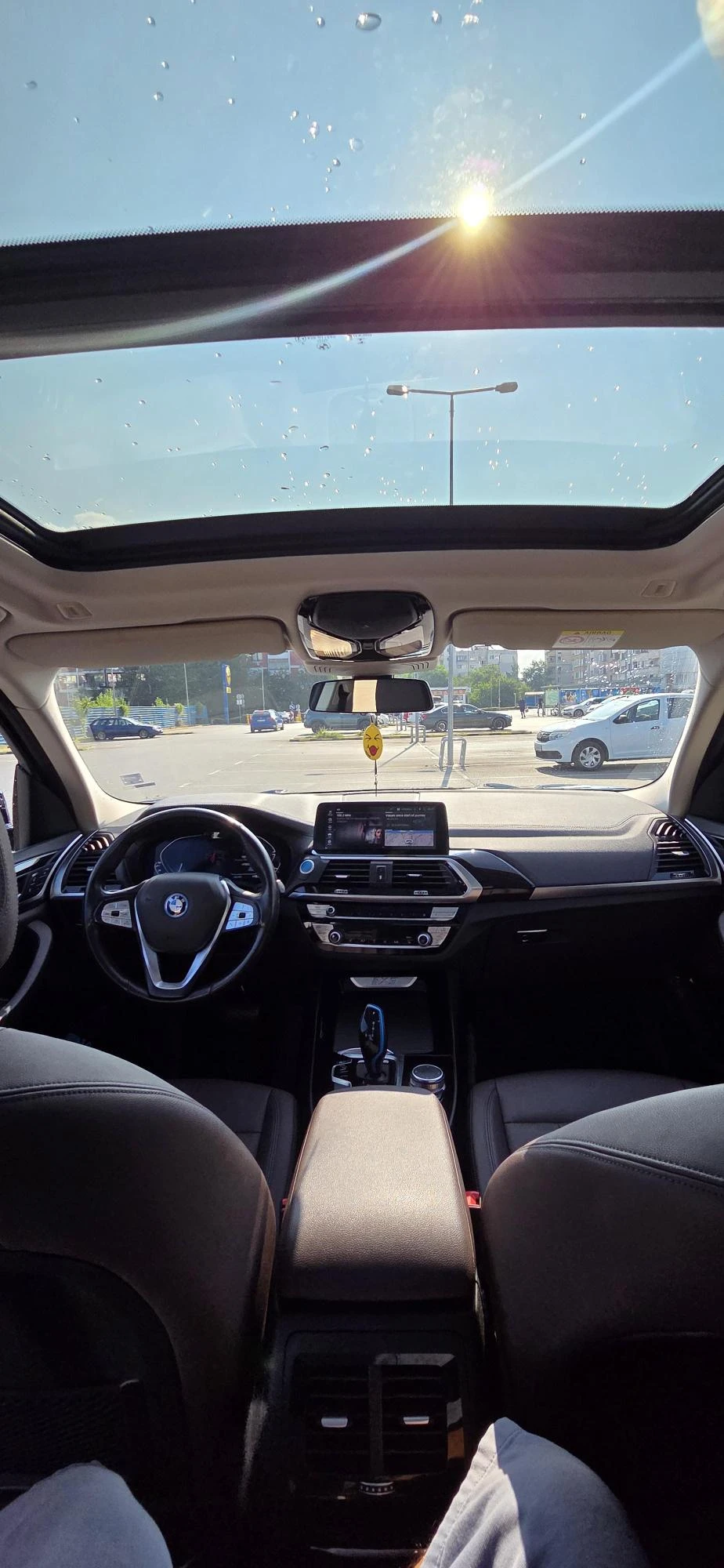 BMW iX3, снимка 10 - Автомобили и джипове - 55601220