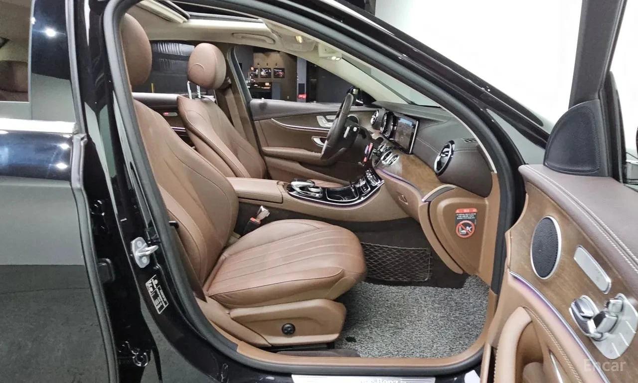 Mercedes-Benz E 220 * E220d Exclusive * ЦЕНА ДО БГ, снимка 16 - Автомобили и джипове - 55992100