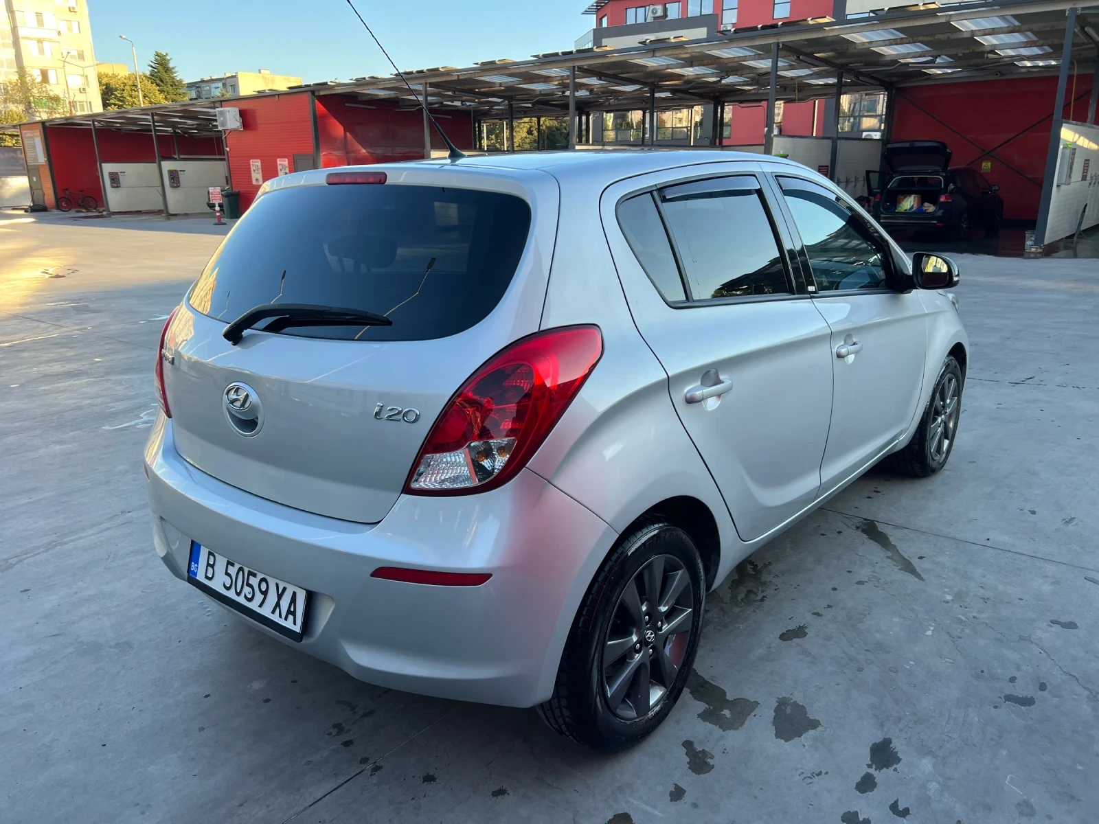 Hyundai I20 1.25 бензин   84 к.с.   09/2014   139 800 км, снимка 5 - Автомобили и джипове - 56134264