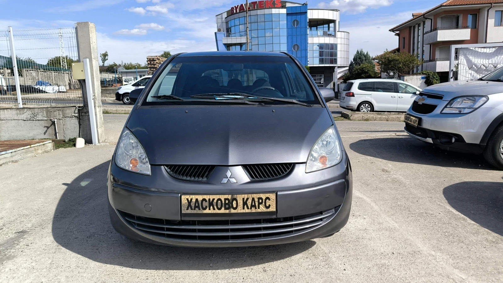 Mitsubishi Colt 1.3i, снимка 2 - Автомобили и джипове - 56224123
