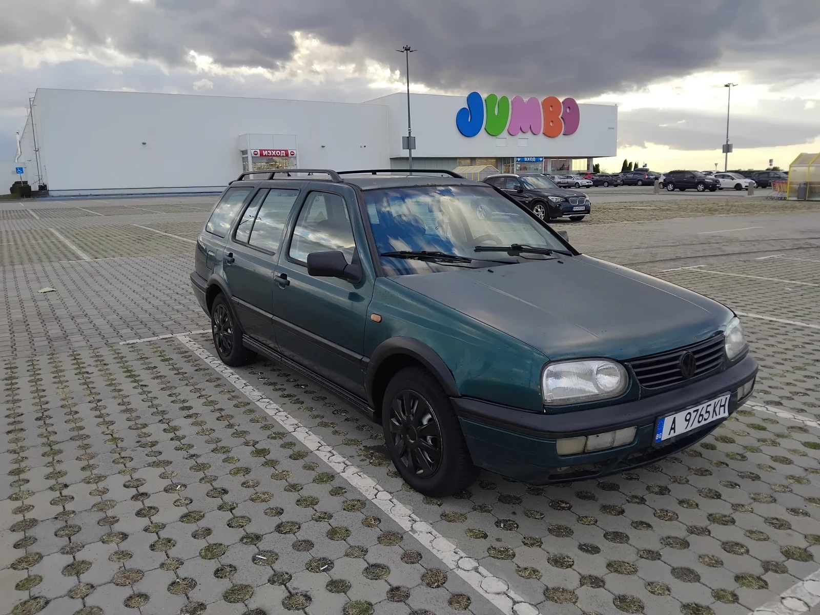 VW Golf, снимка 6 - Автомобили и джипове - 56334587