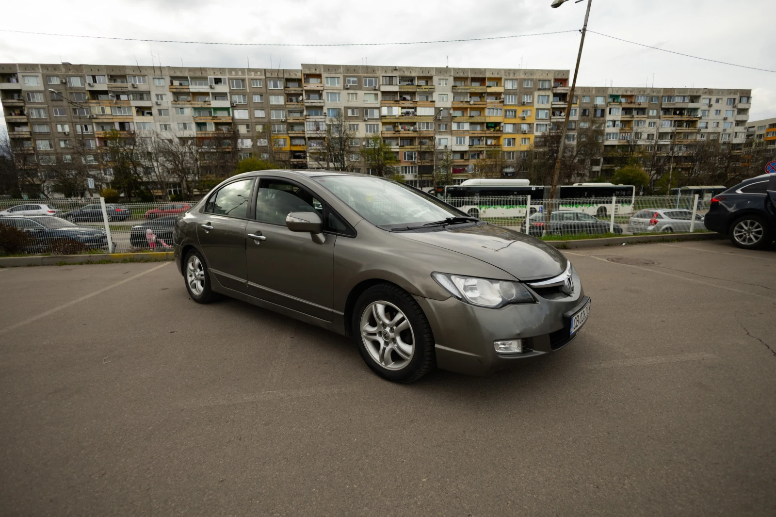 Honda Civic 1.3 Hybrid IMA, снимка 8 - Автомобили и джипове - 56685465