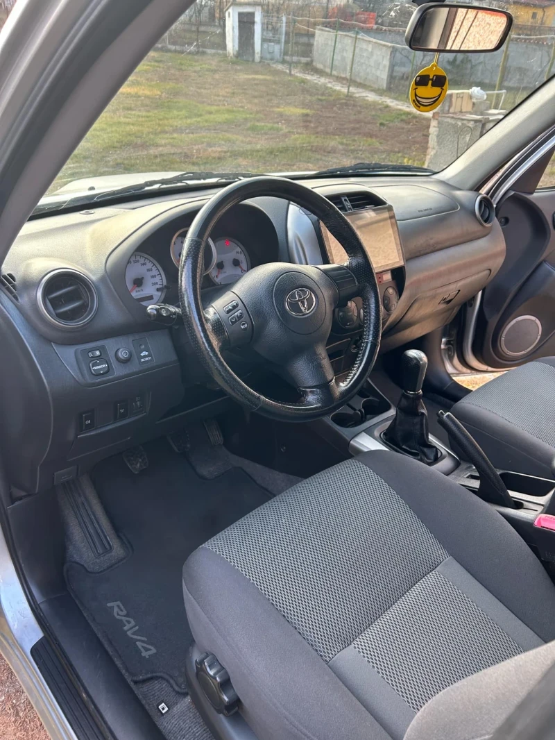 Toyota Rav4 D4D, снимка 2 - Автомобили и джипове - 48326638