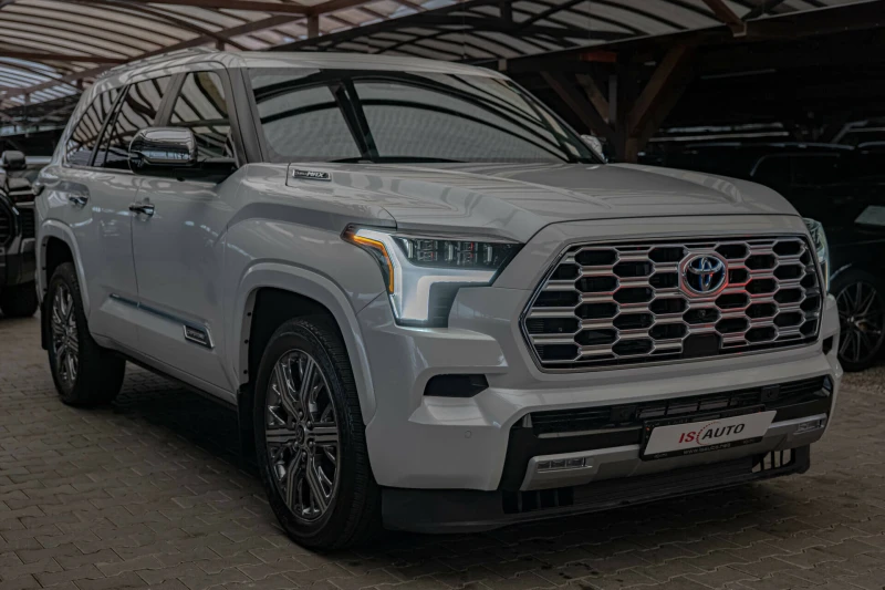 Toyota Sequoia Capstone/JBL/6+ 1/Обдухване/Panorama/HuD/Virtual/L, снимка 3 - Автомобили и джипове - 51994441